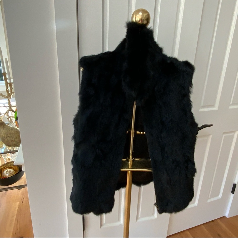 COPY - Surell Rabbit fur vest - Picture 3 of 6